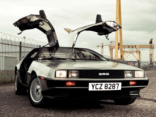 DeLorean Dmc12- Featured image