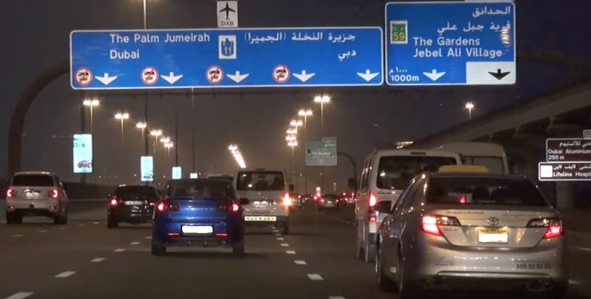 Survey results show that UAE drivers fail to use Indicators