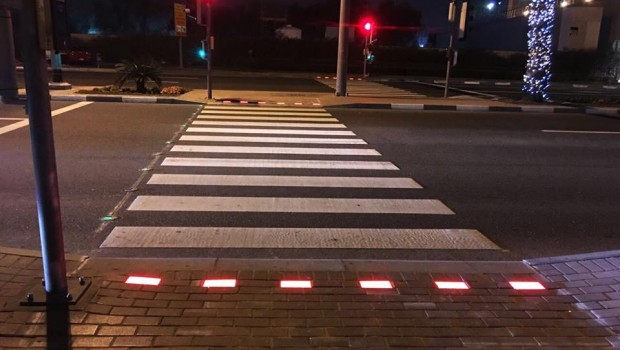 Smart Pedestrian Signals Fitted Across 15 New Locations in Dubai